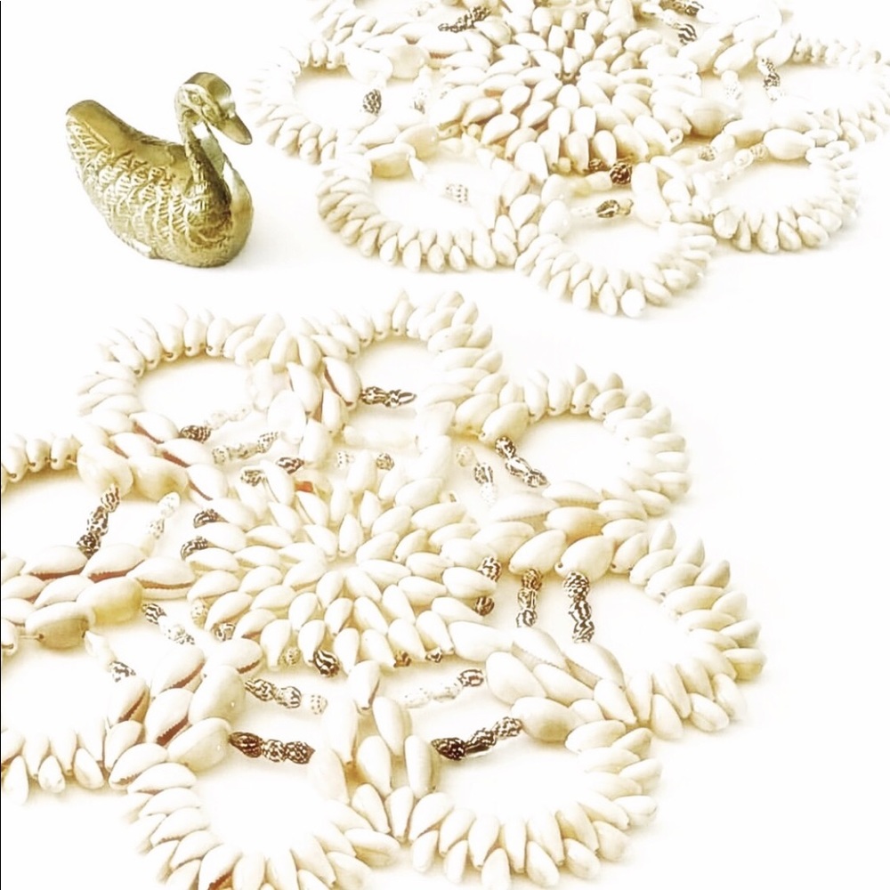 💫Host Pick💫 Handcrafted pair of artisan seashell mats